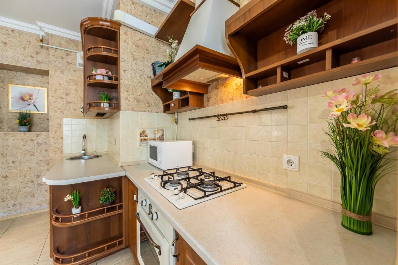 2К Квартира На Шота Руставелі, Бессарабка Киев Экстерьер фото